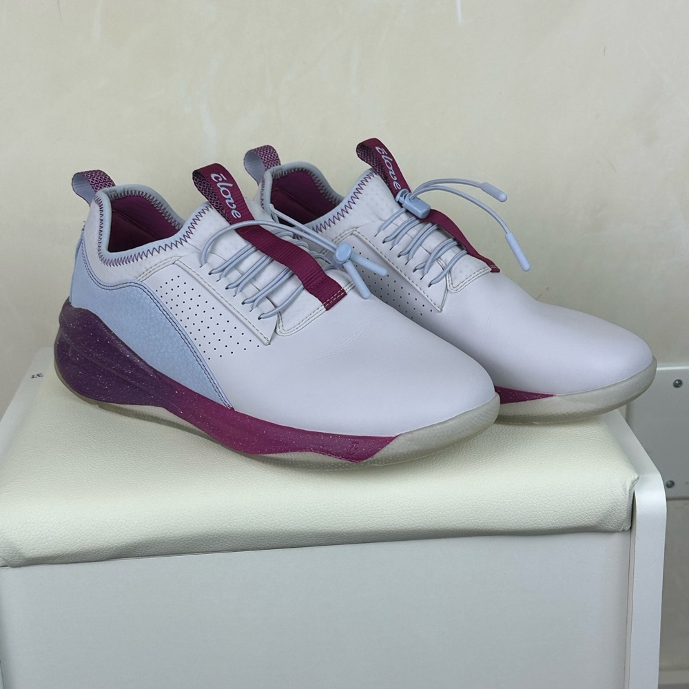 Clove Classic Healthcare Shoes Sneakers Limited Edition Plum Amethyst Size 9
